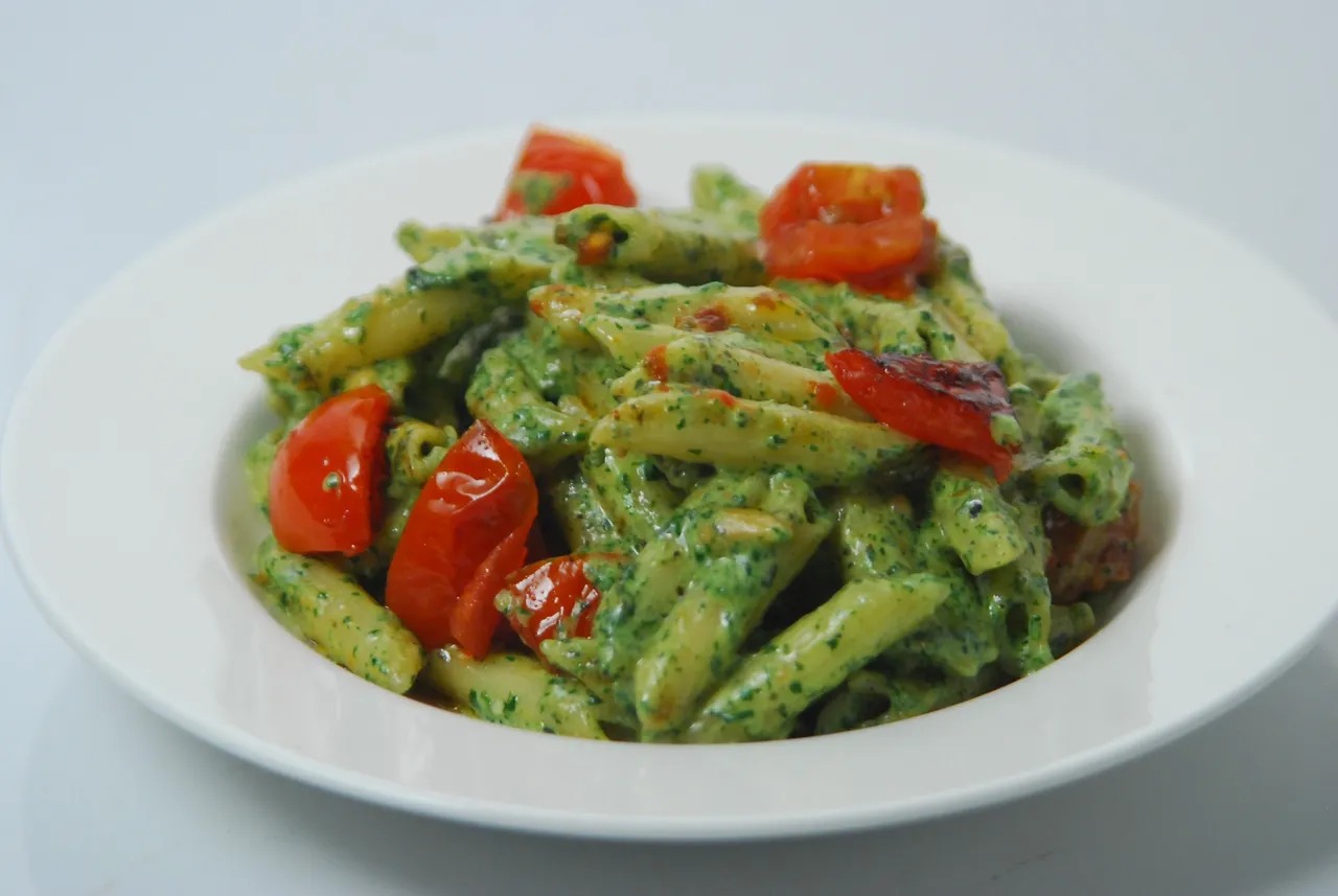 Penne Pesto+